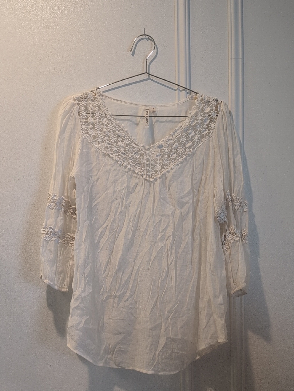 grand & greene Cream Crochet-Trim Tunic